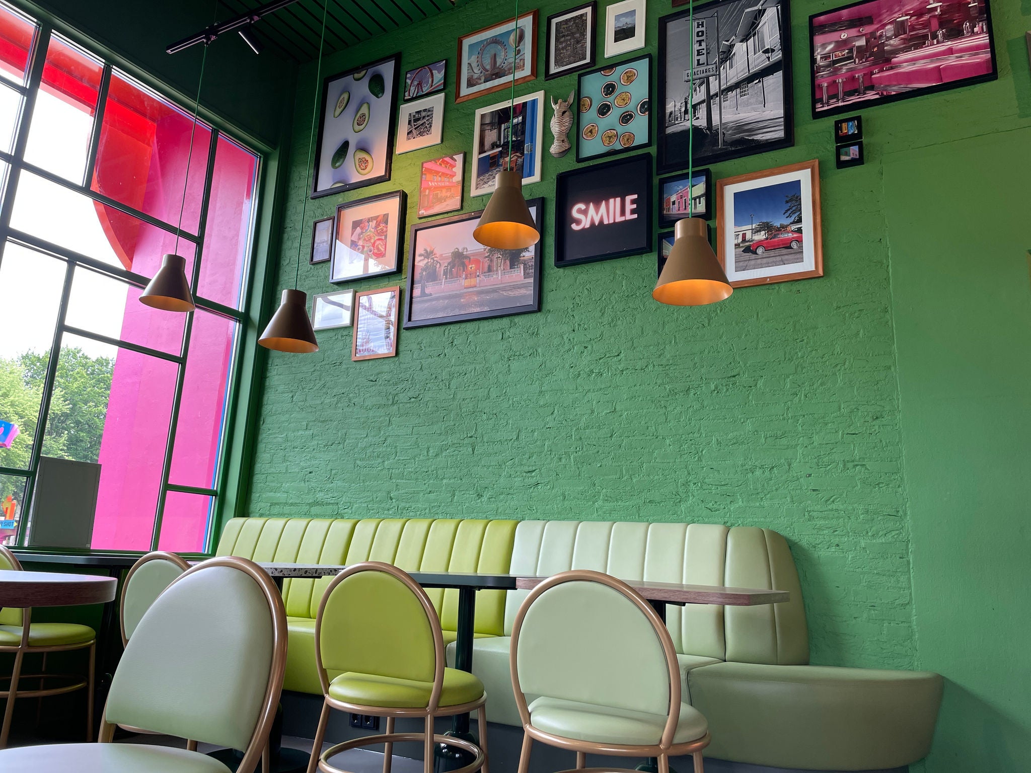 Enjoy a cup of coffee in the bar.